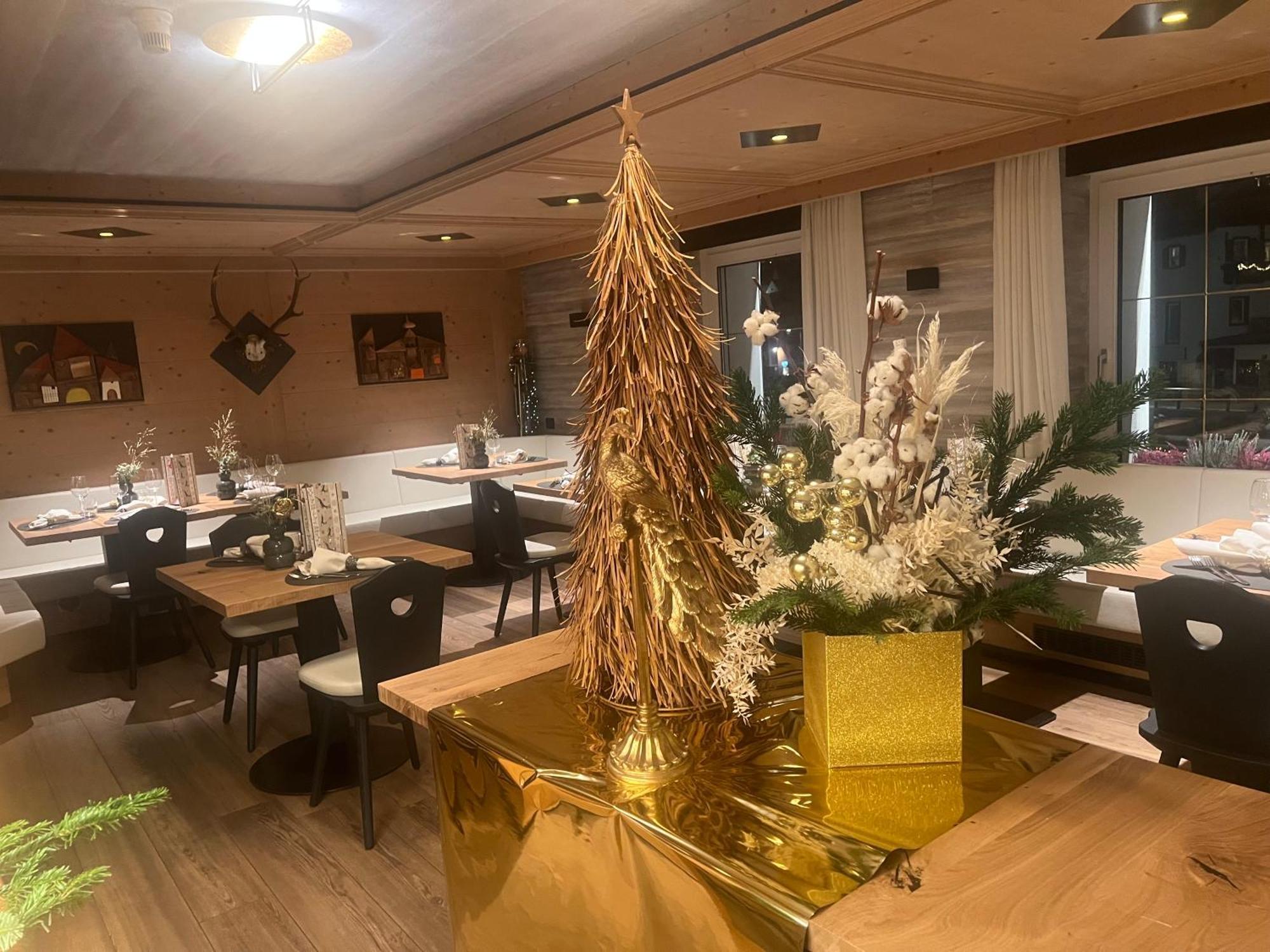 Hotel Stella Moena Eksteriør billede