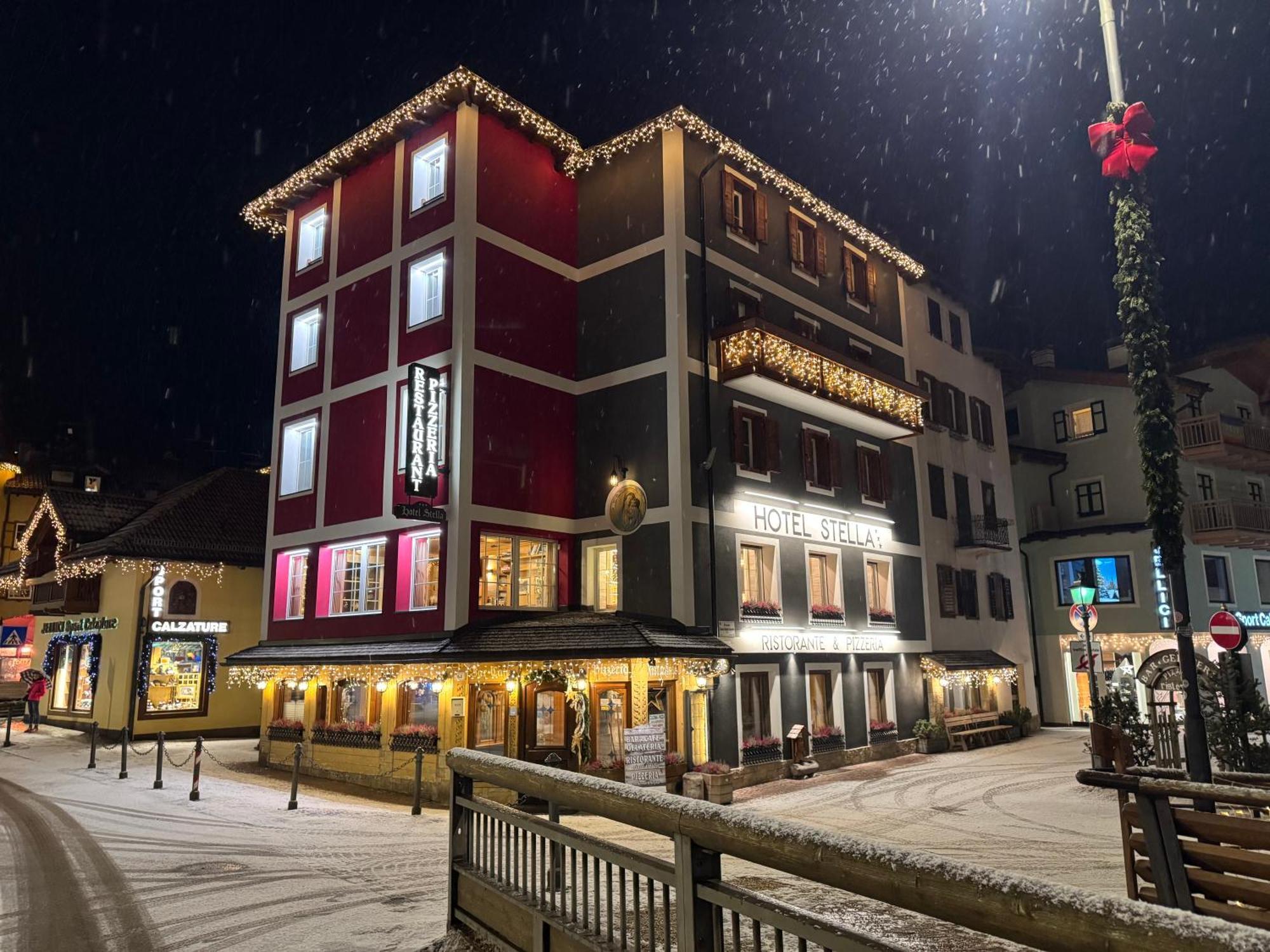 Hotel Stella Moena Eksteriør billede