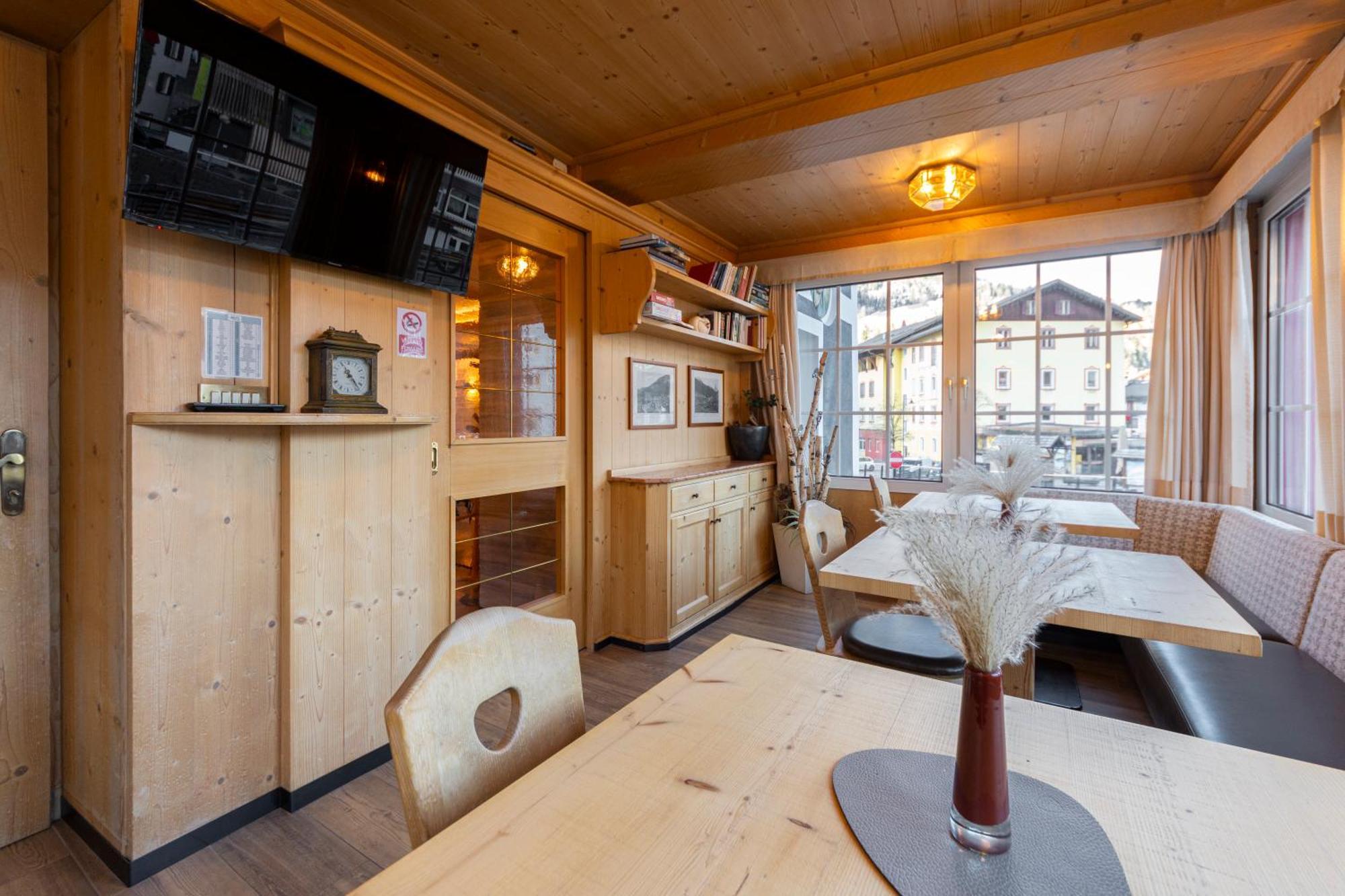 Hotel Stella Moena Eksteriør billede