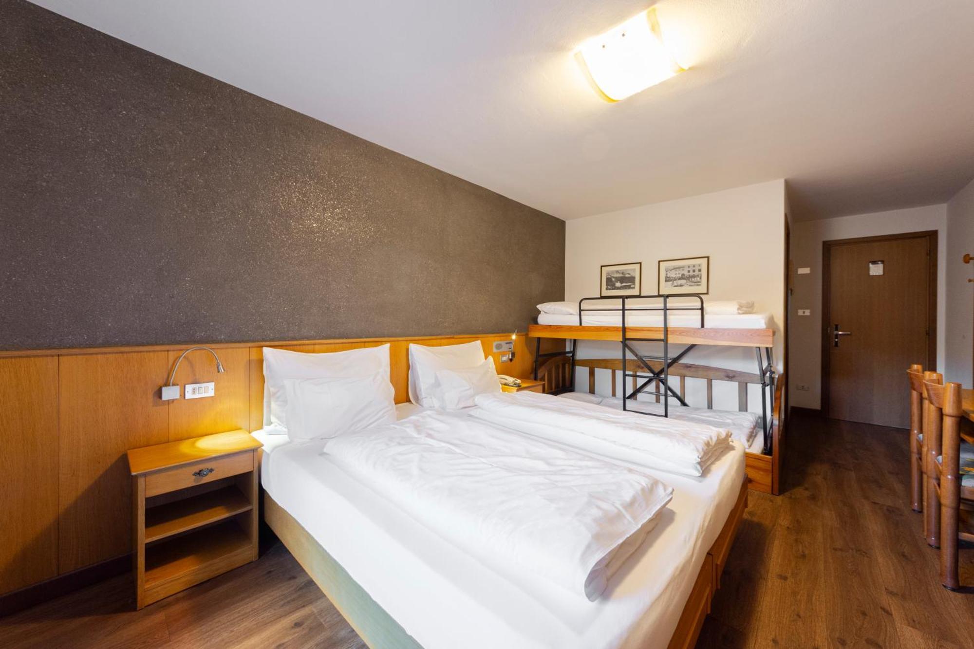 Hotel Stella Moena Eksteriør billede