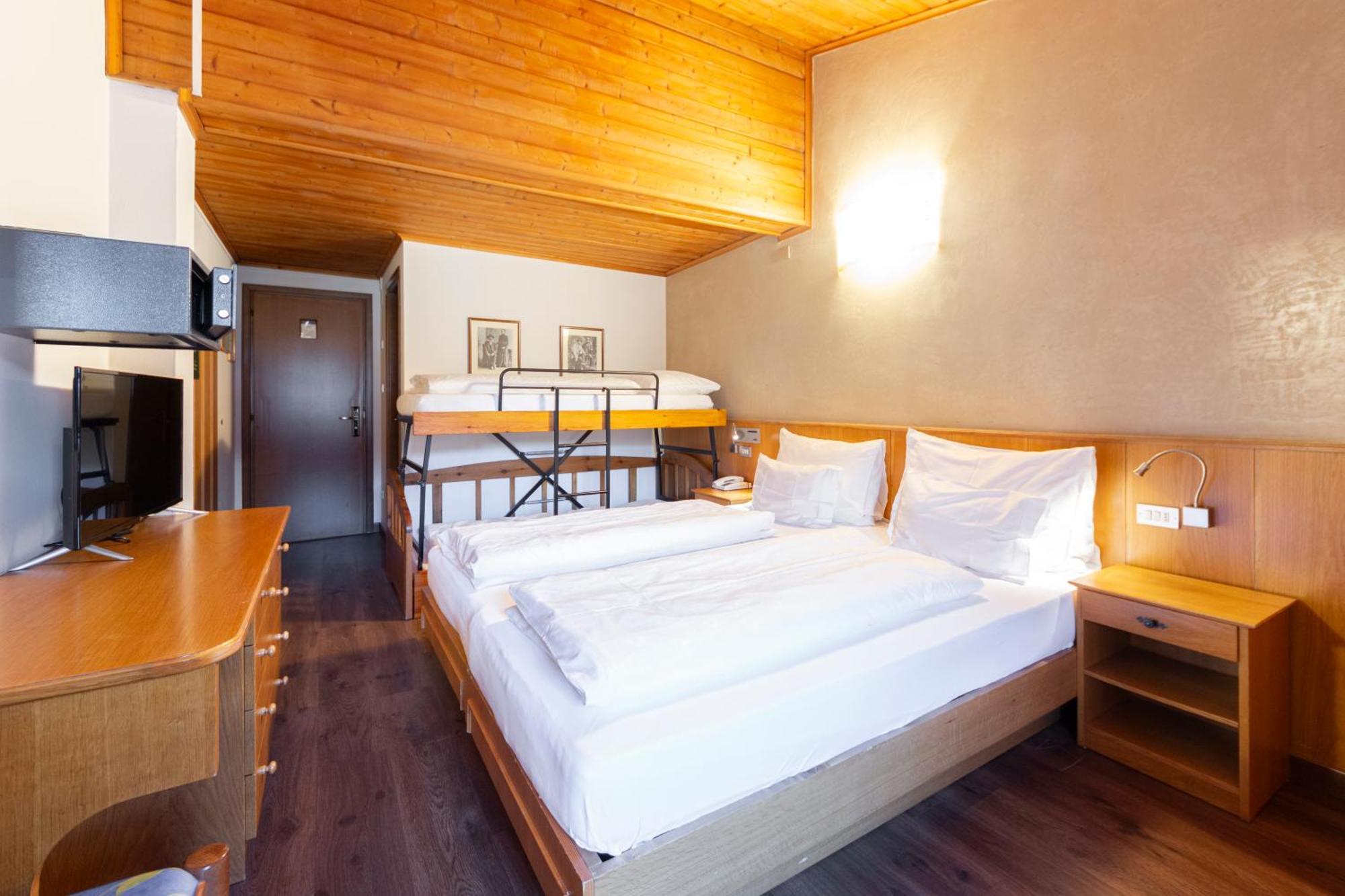 Hotel Stella Moena Eksteriør billede